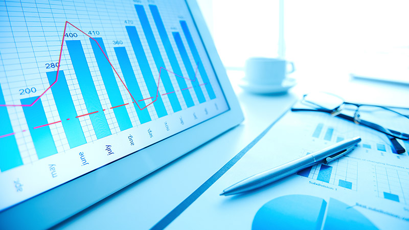 martech-council Data chart on computer screen